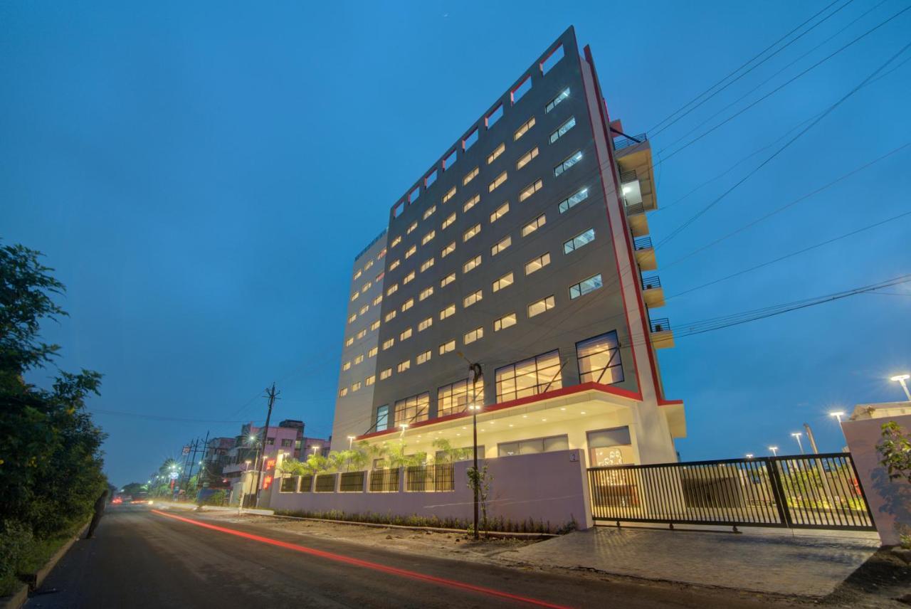 7 Apple Hotel Nashik Buitenkant foto