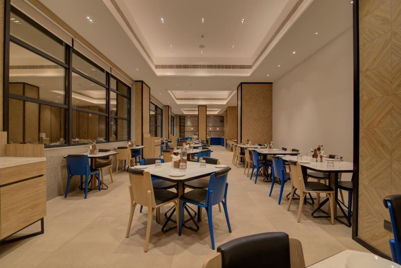 7 Apple Hotel Nashik Buitenkant foto