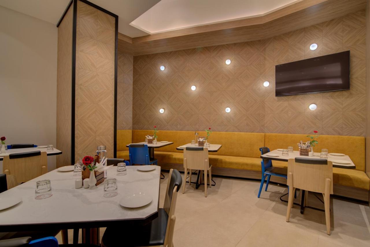 7 Apple Hotel Nashik Buitenkant foto